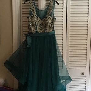 NWOT Jodi Kristopher Beautiful Green Ballgown/Prom Dress